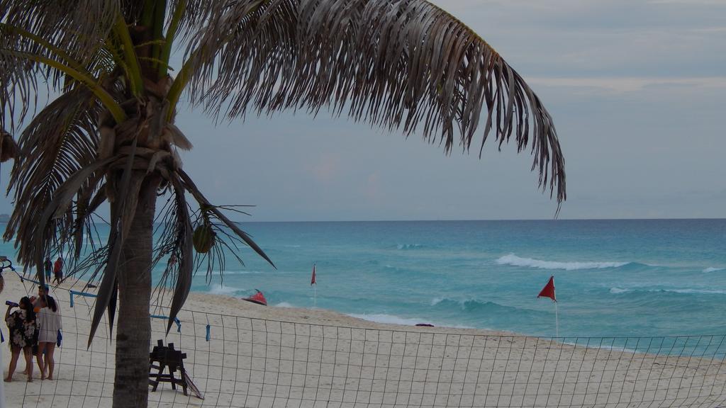 Solymar Condos Cancún Esterno foto