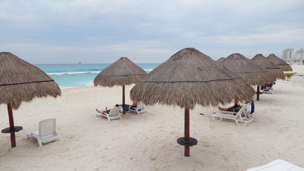 Solymar Condos Cancún Esterno foto